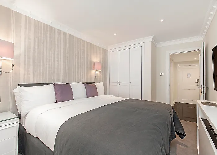 Mayfair House