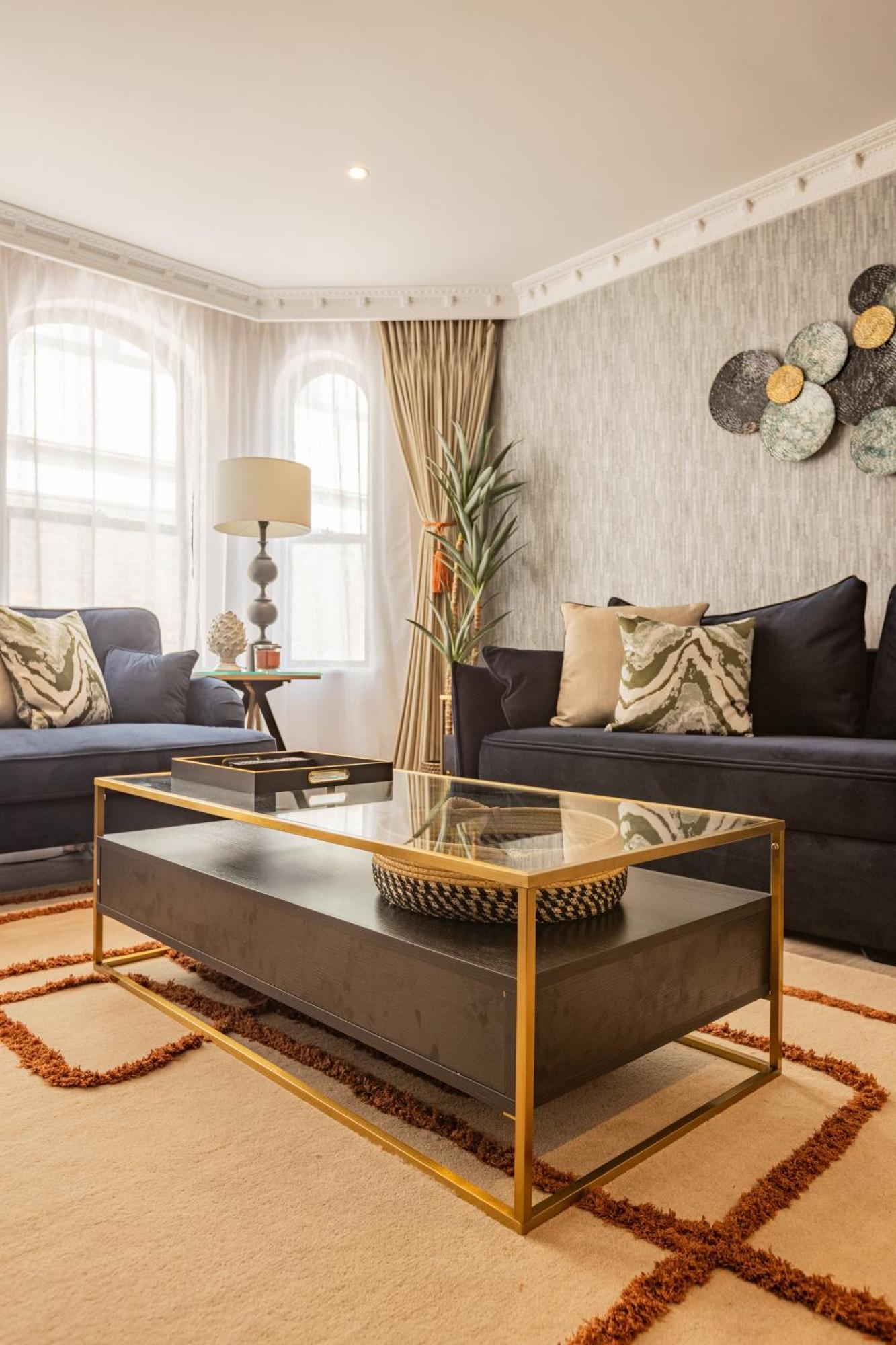 Mayfair House